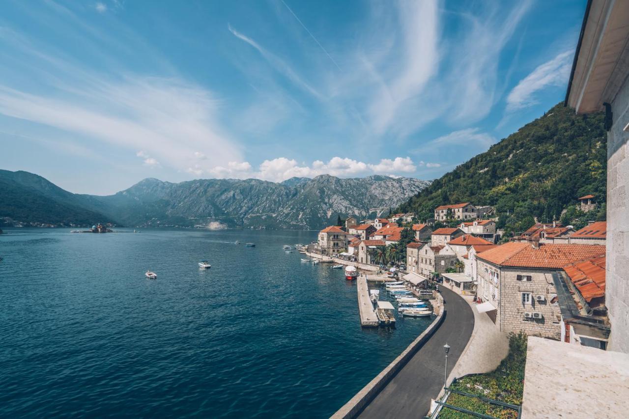 Lady Of The Rocks Apartments Perast Exterior foto